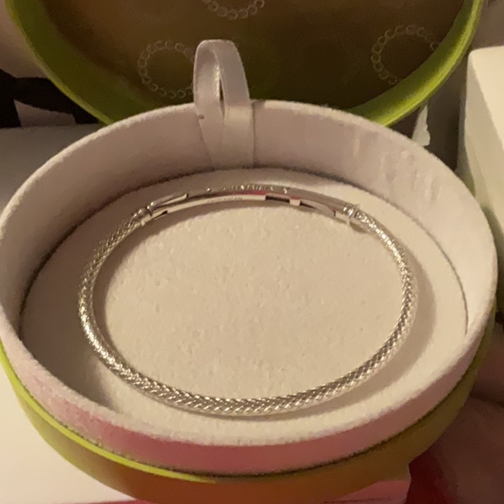 Ladies Sterling Silver Chimilla Bracelet in Bangle Rope Cut Design Size 7.5 inch